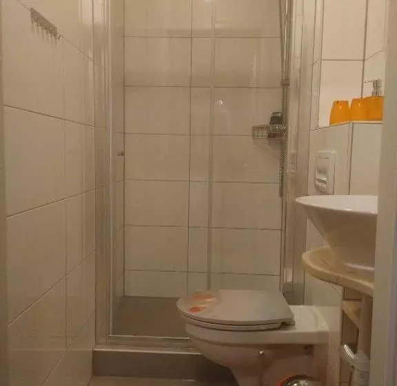 Hotelli Ferienparadies Waldidylle, Familiengeführt Seit 20 Jahren   Mit Großem Pool Und Viel Platz!