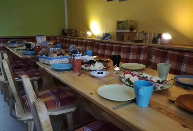 Hotelli Ferienparadies Waldidylle, Familiengeführt Seit 20 Jahren   Mit Großem Pool Und Viel Platz!