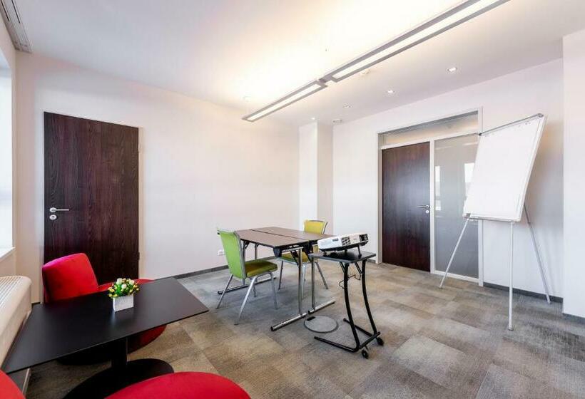 בית מלון כפרי Globall