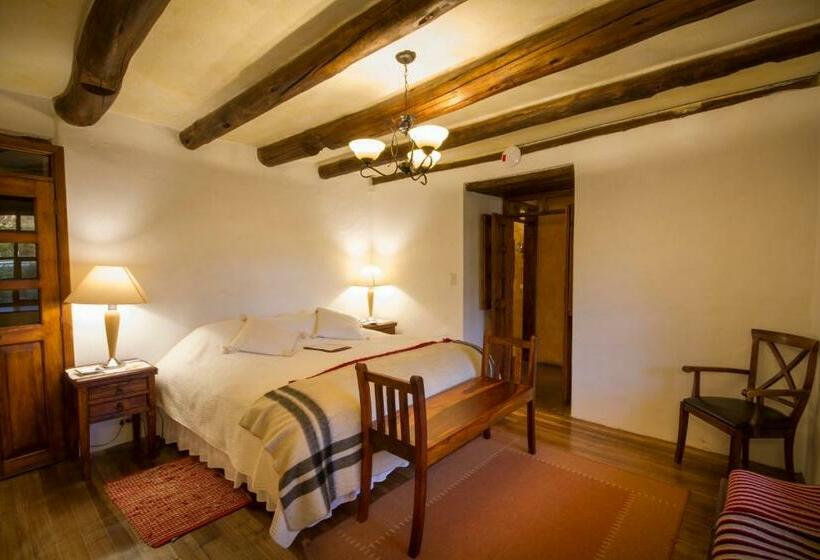 فندق Hacienda San Agustin De Callo