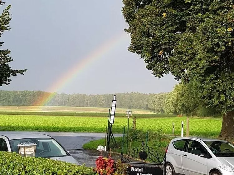 Hotelli Haus Nachtigall   B&b