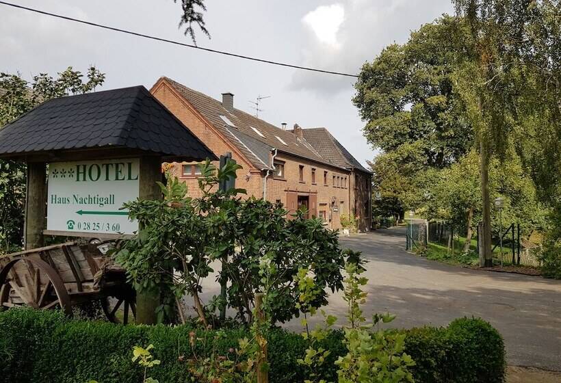 酒店 Haus Nachtigall B&b