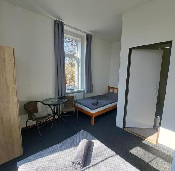 Hotel Pension U Johnů