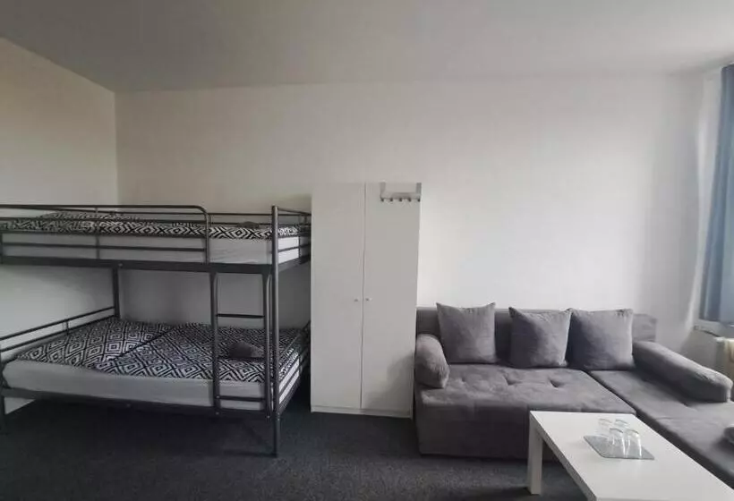 Hotelli Pension U Johnů