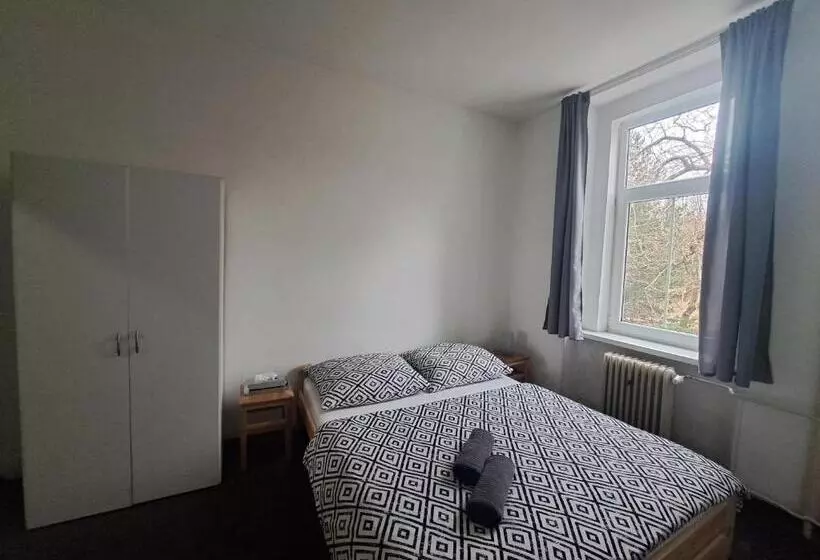 Hotelli Pension U Johnů