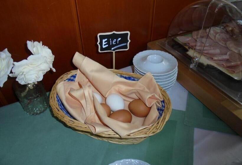 Отель & Restaurant Am Rosenhügel