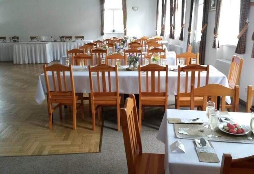 בית מלון כפרי Seifert