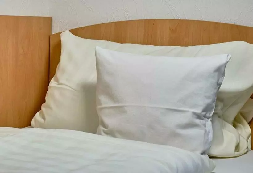 Majatalo Apartment Landhotel Zum Storchennest