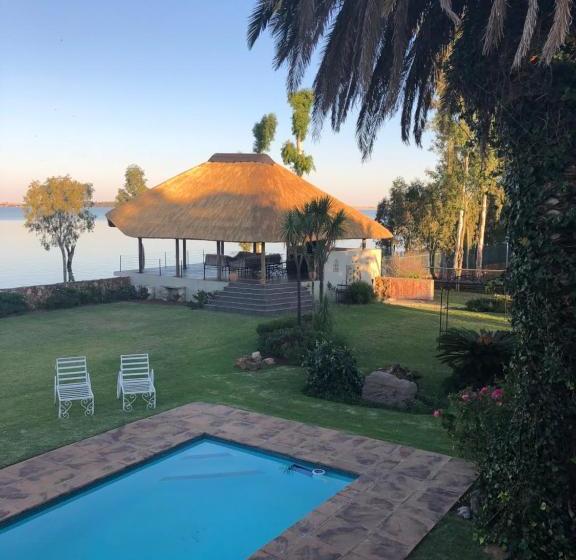 פנסיון Danica's