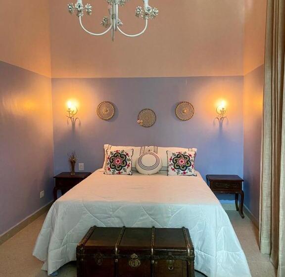 פנסיון E Pousada O Casarão