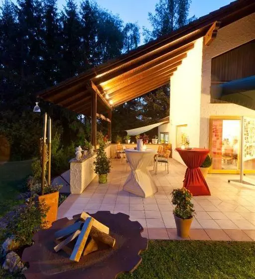 Majatalo Erkheimer Landhaus