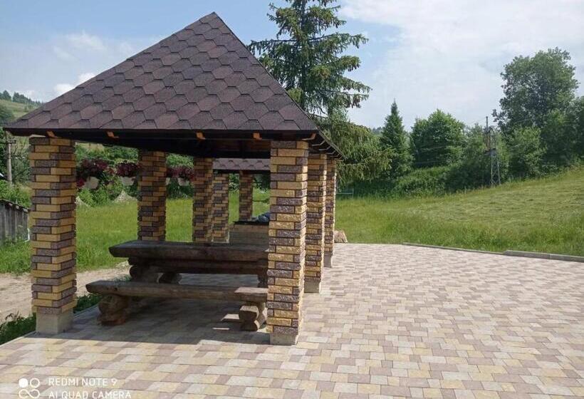 ペンション Guest House Magnat