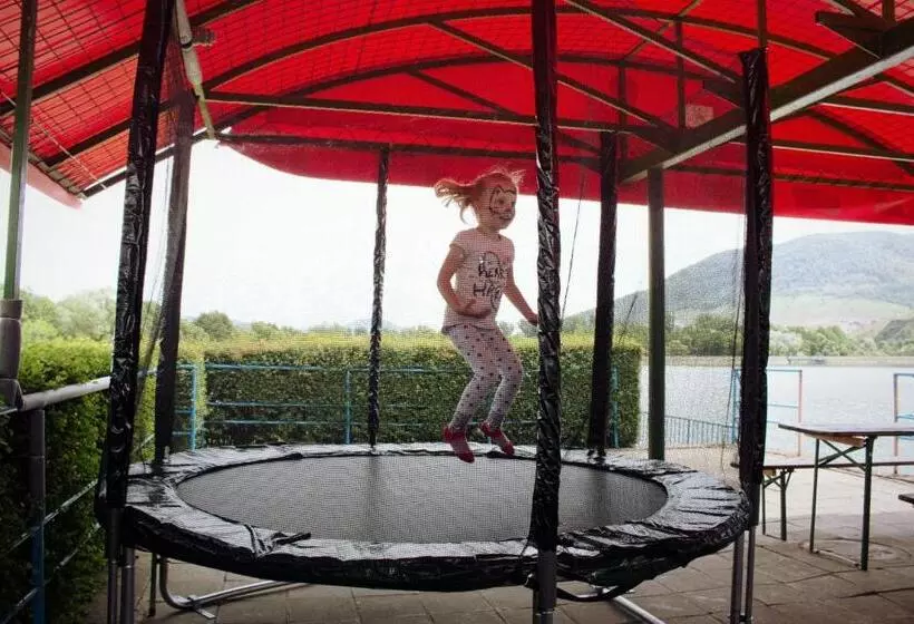 Majatalo Penzion Flipper