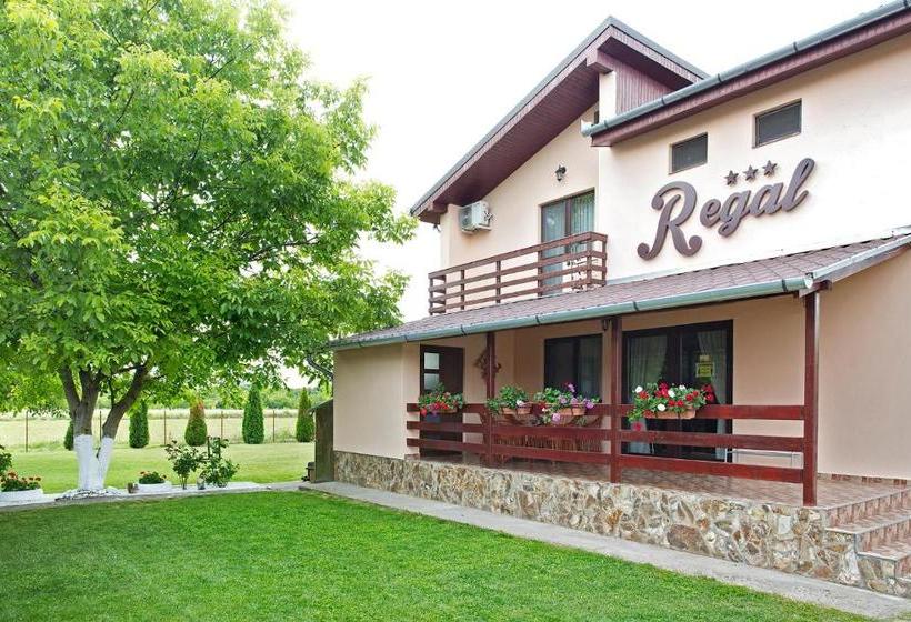 Pensiunea Regal