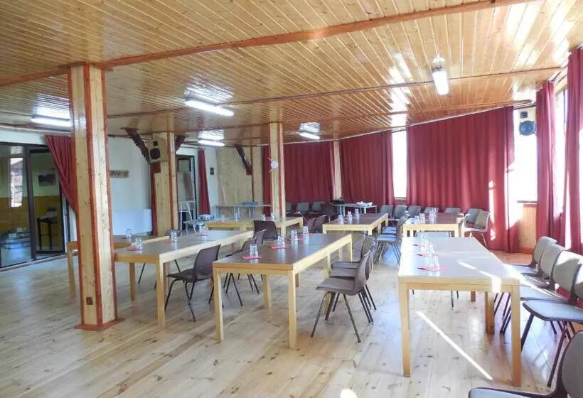 استراحتگاه Complex Pastravaria Albota