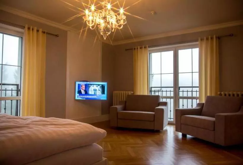 Spa Hotel Garni Löwenstein