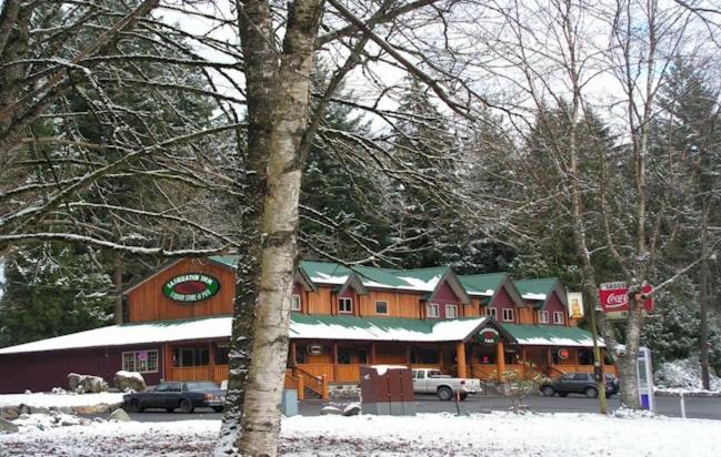 Hostel Sasquatch Inn