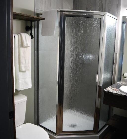 Hostel Sasquatch Inn