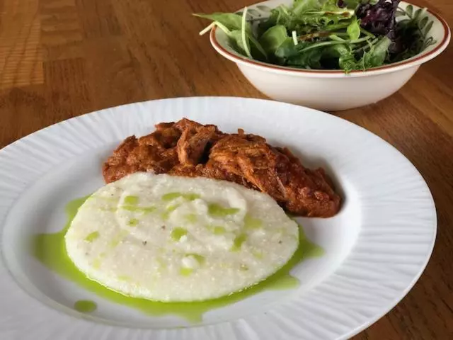 Aamiaismajoitus (B&B) Alert Bay Lodge