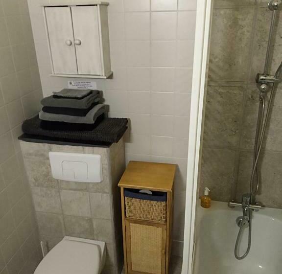 住宿加早餐 Anousta