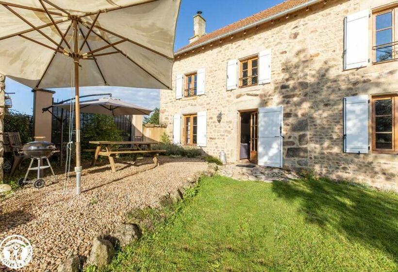 Nocleg ze śniadaniem Aux 2 Puys Gîte Le Lemptégy