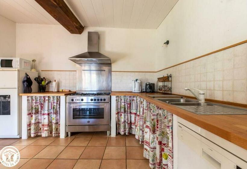 Nocleg ze śniadaniem Aux 2 Puys Gîte Le Lemptégy