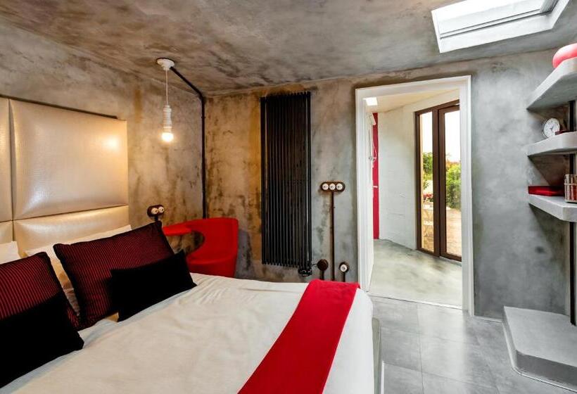 Bed and Breakfast Chateau La Mothe Du Barry