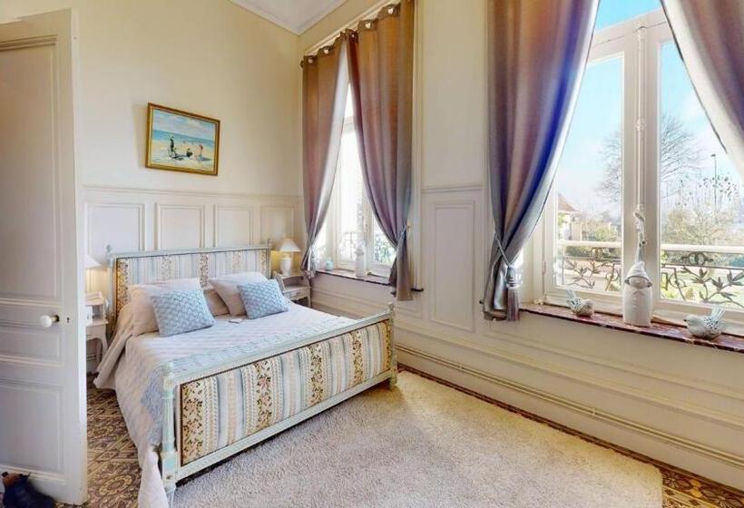 Nocleg ze śniadaniem Château Le Castel Des Anges