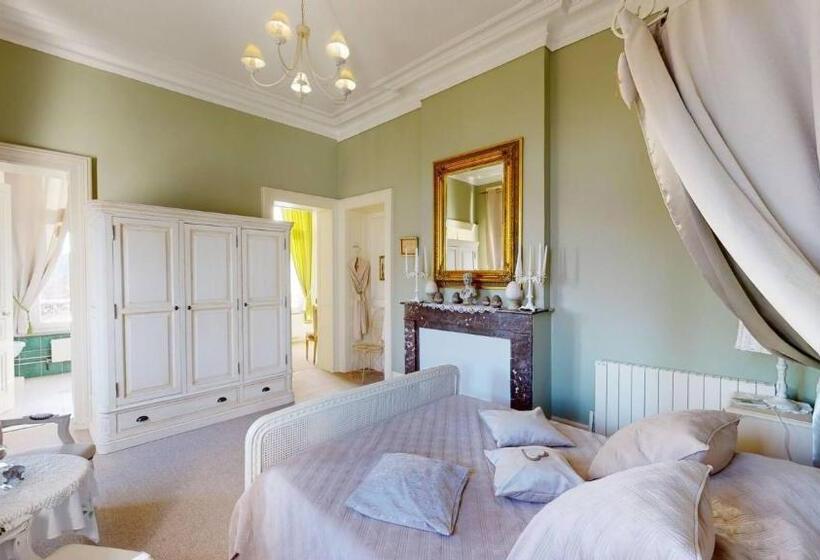 Nocleg ze śniadaniem Château Le Castel Des Anges