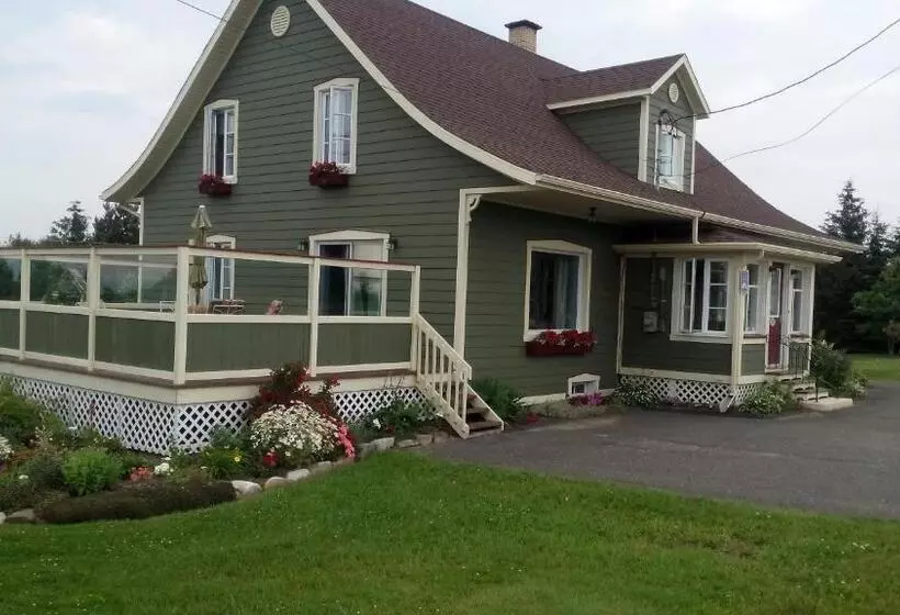 Aamiaismajoitus (B&B) Gîte La Veilleuse