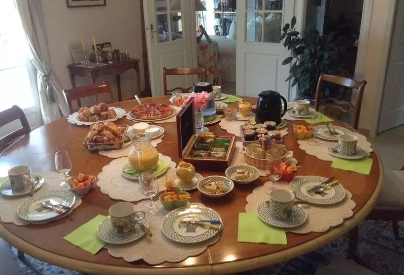 Aamiaismajoitus (B&B) La Maison Du Parc