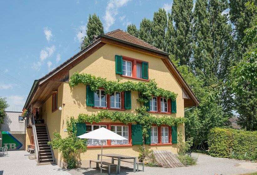 Beinwil Am See Youth Hostel