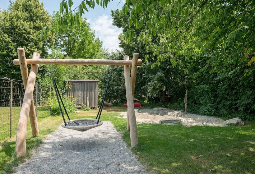 Beinwil Am See Youth Hostel