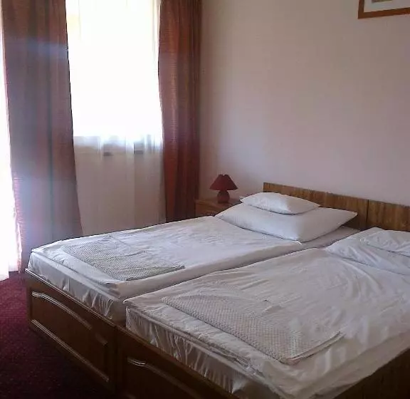 Györgyey Kastély Panzió és étterem