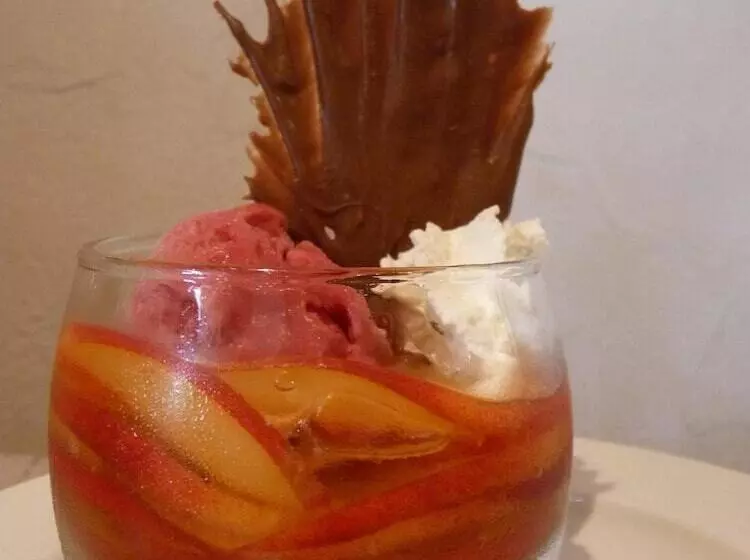 ホテル Hôtel & Restaurant   Le Manoir Des Cèdres   Piscine Chauffée Et Climatisation