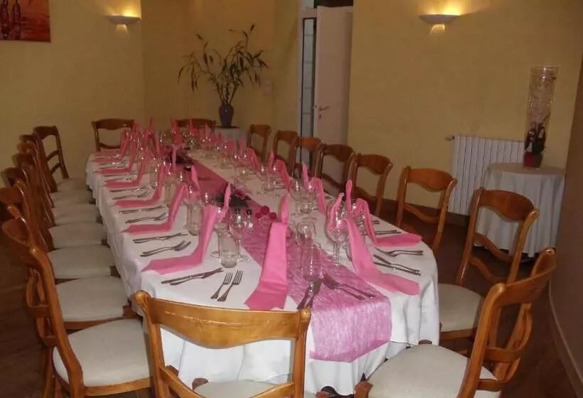 Hotelli Le Brillet Pontin