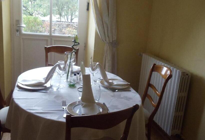 فندق Le Brillet Pontin