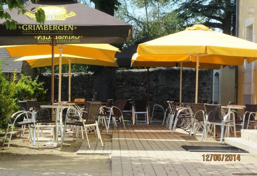 فندق Le Brillet Pontin