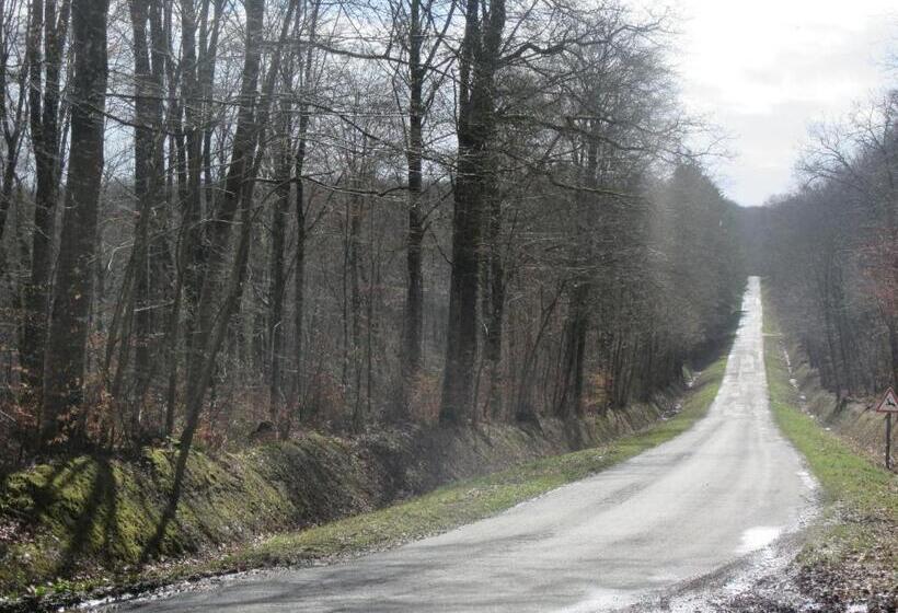 فندق Le Brillet Pontin