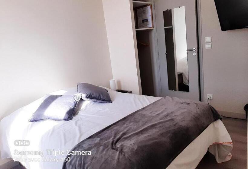 فندق Le Brillet Pontin