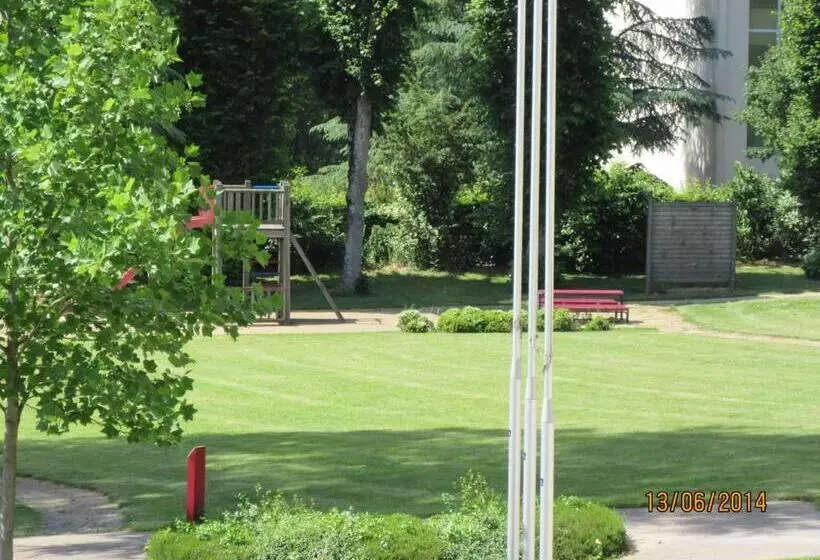 Hotelli Le Brillet Pontin