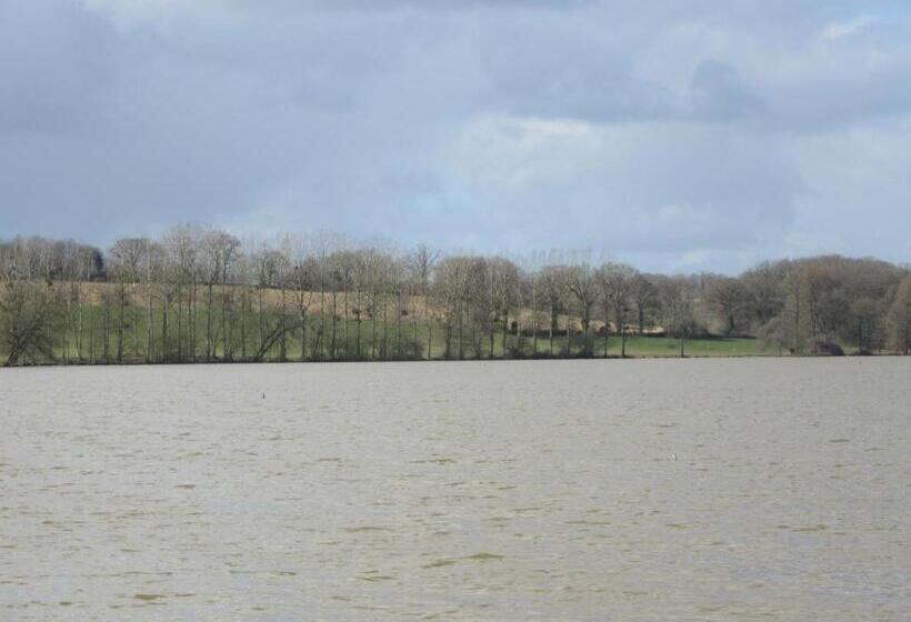 فندق Le Brillet Pontin