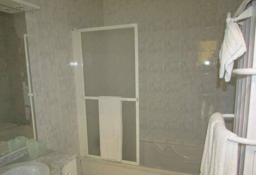 Отель Le Relais Du Chateau