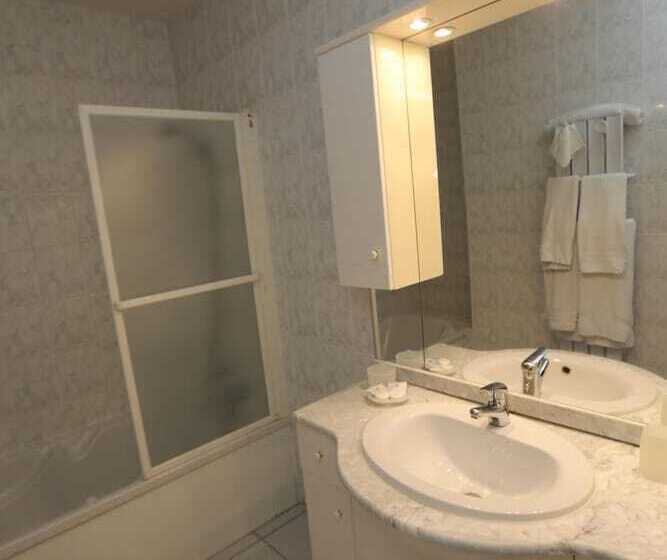 Отель Le Relais Du Chateau