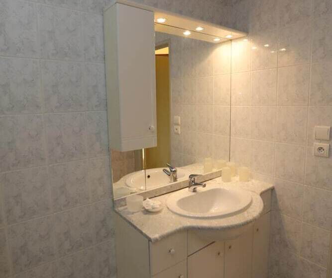 Отель Le Relais Du Chateau