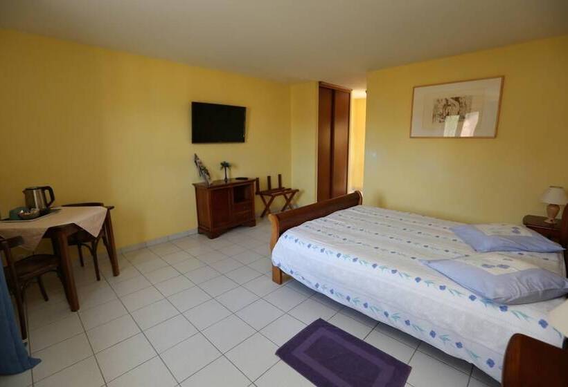 Отель Le Relais Du Chateau