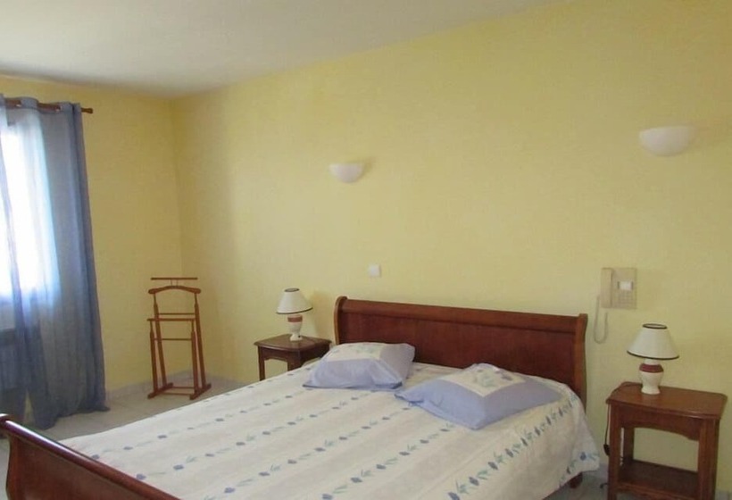 Отель Le Relais Du Chateau