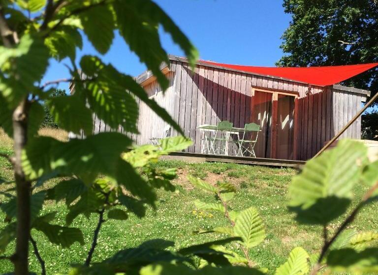 호텔 Les Volca'lodges De Tournebise