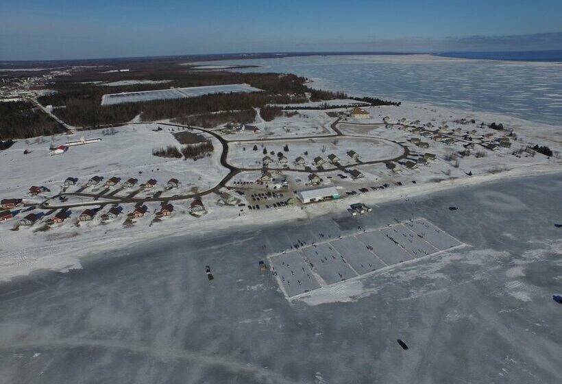 호텔 Villegiature Deux Rivieres Resort