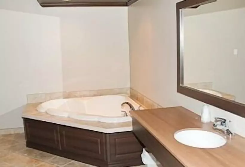 Hotelli Villegiature Deux Rivieres Resort